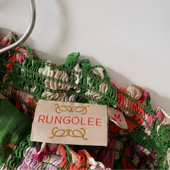 Rungolee || Katarina Silk Blouse High Neck Ruffle in Monet Multi Floral Pink M - Picture 5 of 9